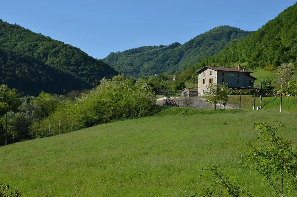 Farm stay Agriturismo Campo Rosso Civitella di Romagna Italy